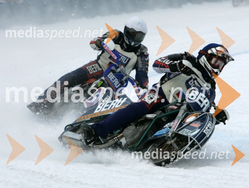 Nikolay Krasnikov (Rusija) in Robert Eibl (Nemčija)
SPEEDWAY NA LEDU, polfinale svetovnega prvenstva posameznikov, 2. dirka