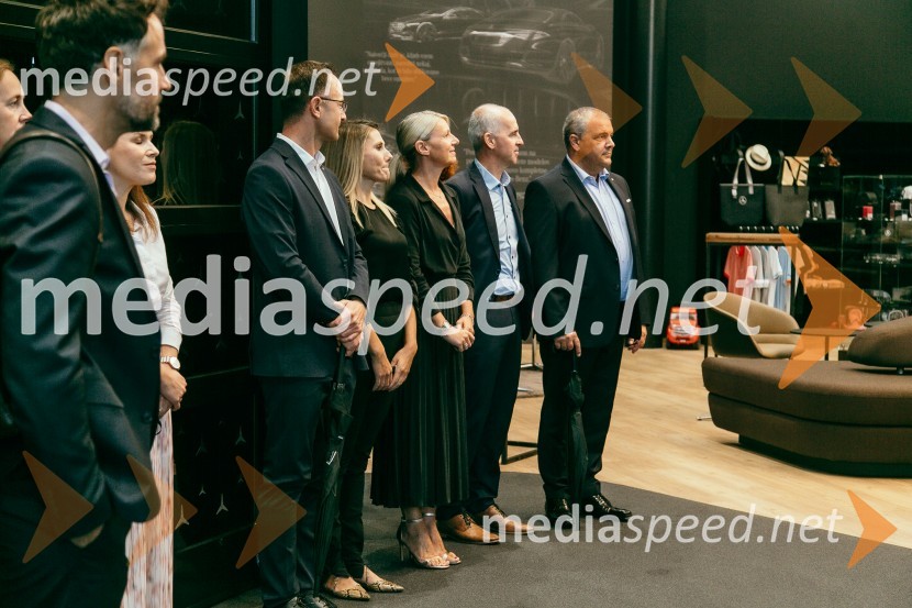Otvoritev prenovljenega prodajnega salona Mercedes-Benz