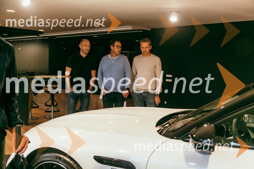 Otvoritev prenovljenega prodajnega salona Mercedes-Benz