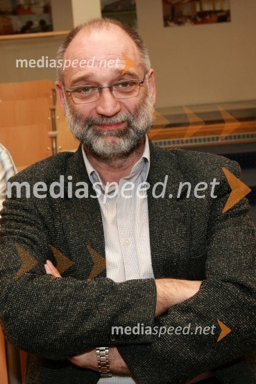 Prof. dr. Karl Gotlih s Fakultete za strojništvoUniverza v Mariboru: Razvoj izobraževanja in raziskovanja v pogojih nove konkurence, okrogla miza