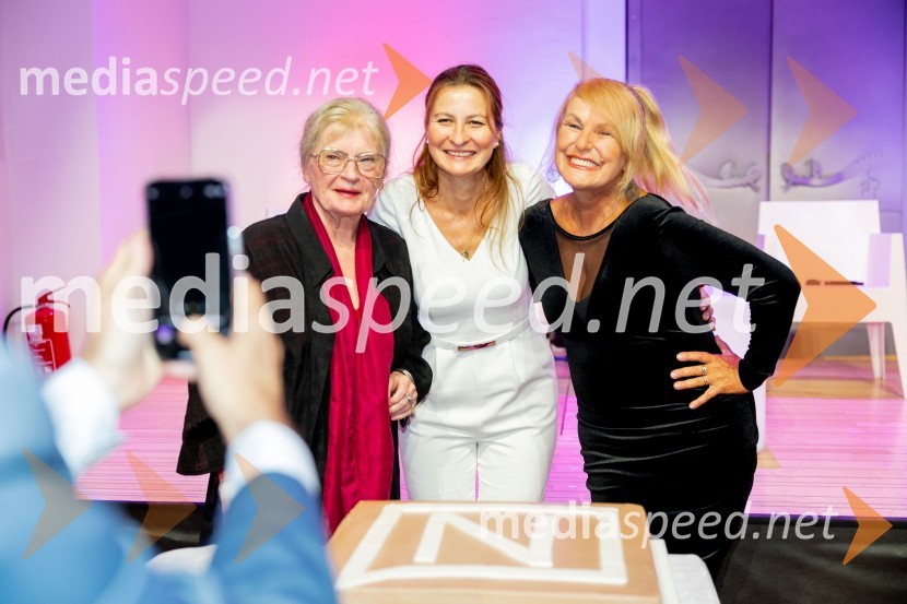  Jelka Reichman, slikarka in ilustratorka;  Urška Fartelj, avtorica kuharskega bloga, pisateljica;  Zvezdana  Mlakar, igralkaSrečanje z Navdihovalci v Mladinski knjigi