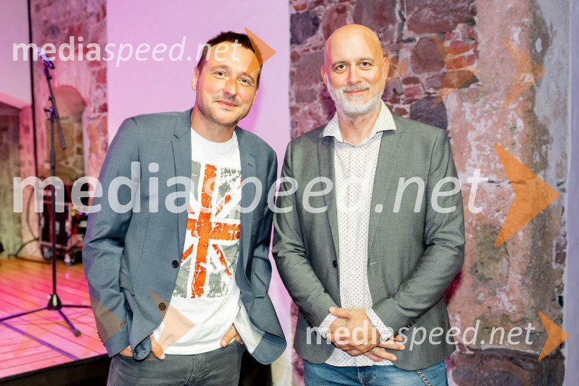  Bruno Šimleša, priznani hrvaški pisec literature s področja popularne psihologije in duhovnosti;  ... Srečanje z Navdihovalci v Mladinski knjigi