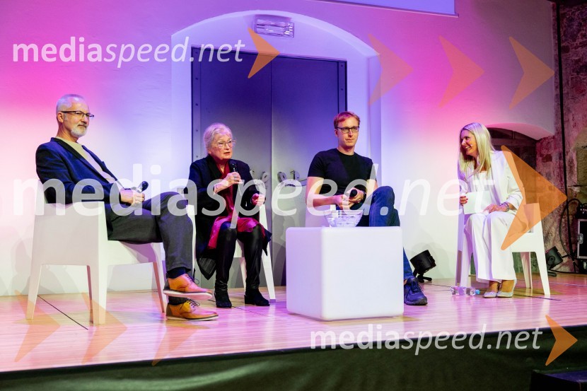 dr. Kristijan  Musek Lešnik, psiholog;  Jelka Reichman, slikarka in ilustratorka;  David Zupančič, specializant infektologije, pisatelj in spletni vplivnež;  Bernarda Žarn, voditeljicaSrečanje z Navdihovalci v Mladinski knjigi