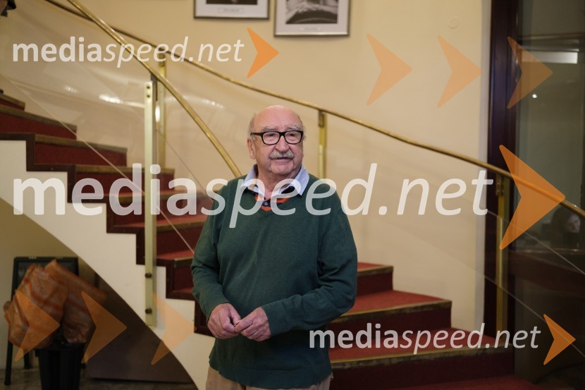  Tine Oman, igralecZadnji Hamlet, premiera, Prešernovo gledališče Kranj