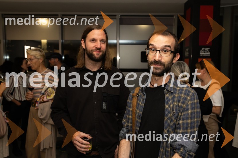 Odprtje razstave Črno na belem akademske slikarke Tine Konec, Generali galerija