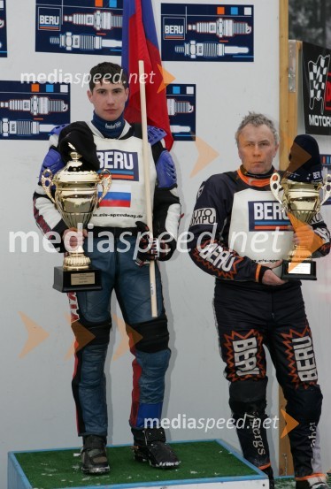 Younir Bazeev (Rusija), zmagovalec in Per Olov Serenius - Posa (Švedska)SPEEDWAY NA LEDU, polfinale svetovnega prvenstva posameznikov, 2. dirka