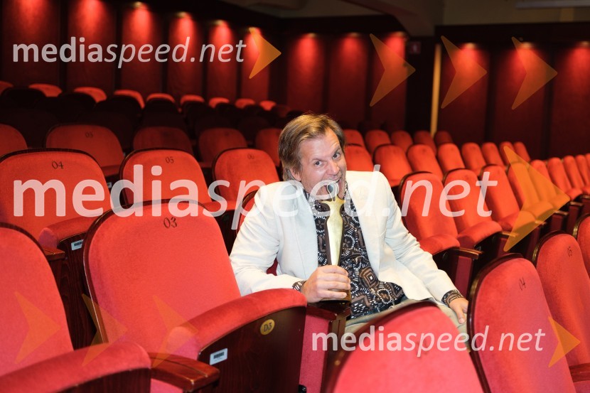  Aljoša Ternovšek, igralecZadnji Hamlet, premiera, Prešernovo gledališče Kranj