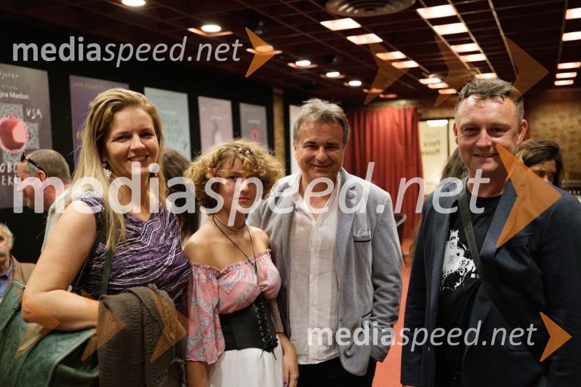  ... ;  ... ;  ... ;  Peter Srpčič, direktor, Mestno gledališče PtujZadnji Hamlet, premiera, Prešernovo gledališče Kranj