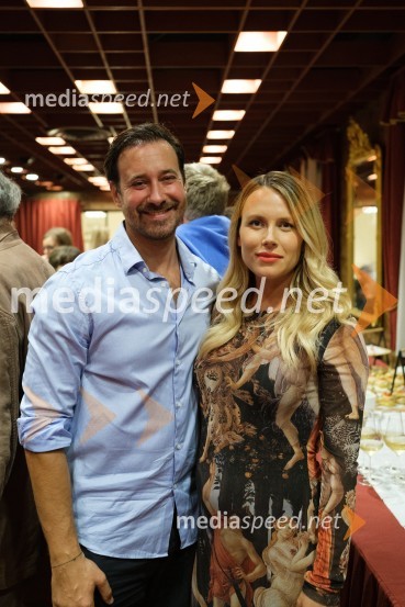  Miha Rodman, igralec;  Paola Rodman, italijanistka in umetnostna zgodovinarkaZadnji Hamlet, premiera, Prešernovo gledališče Kranj