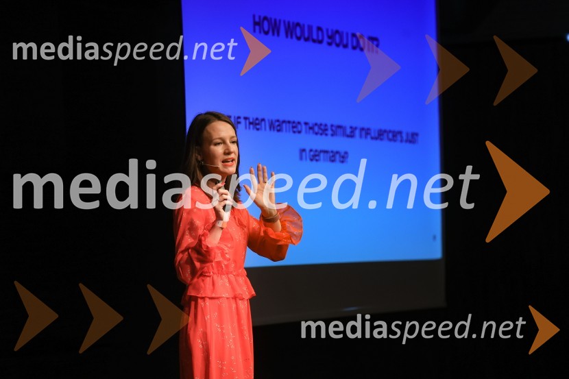 AI-spiracija: kako in kaj z umetno inteligenco v 2024