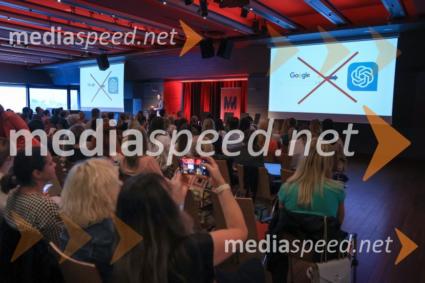 AI-spiracija: kako in kaj z umetno inteligenco v 2024