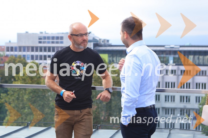 AI-spiracija: kako in kaj z umetno inteligenco v 2024