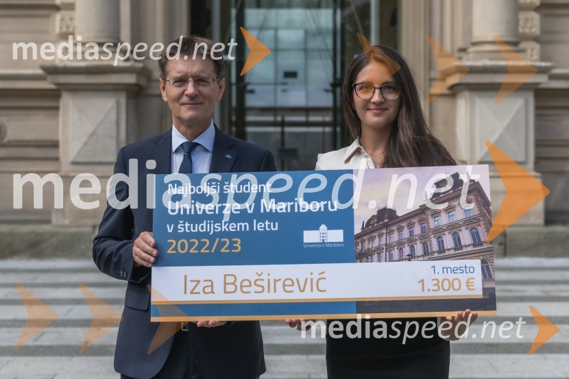 prof. dr. Zdravko Kačič, rektor Univerze v Mariboru;  Iza  Beširević, Pravna fakulteta UMNajboljša študentka Univerze v Mariboru je Iza Beširević