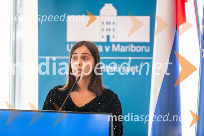  Anja UrekNajboljša študentka Univerze v Mariboru je Iza Beširević