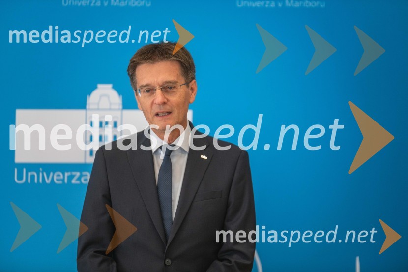 prof. dr. Zdravko Kačič, rektor Univerze v MariboruNajboljša študentka Univerze v Mariboru je Iza Beširević