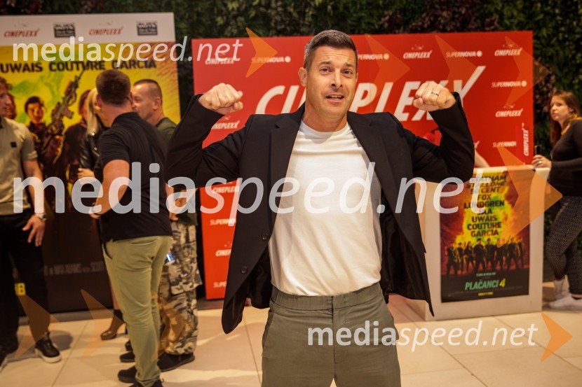  Klemen Bučan, radijski voditelj, stand-up komik, DJAction Night s filmom Plačanci 4 v Cineplexx Ljubljana