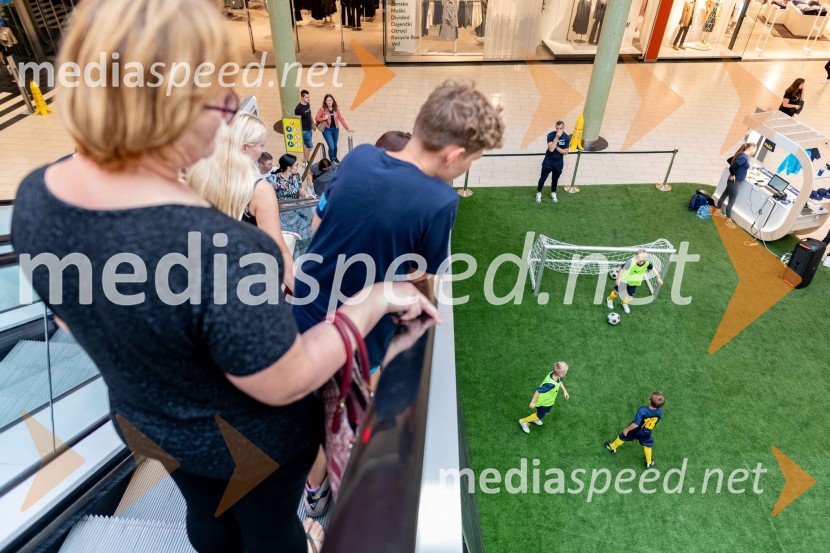 Predstavitev šolskega nogometnega centra Celje v Citycentru Celje