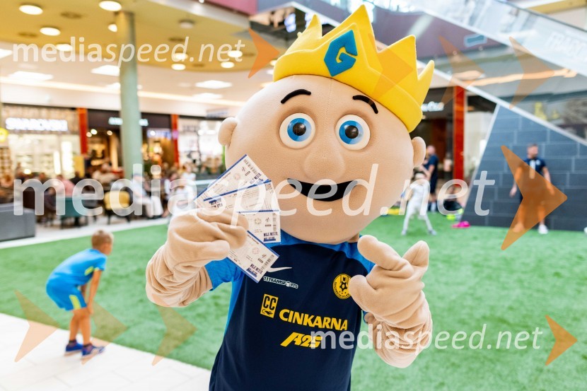 Predstavitev šolskega nogometnega centra Celje v Citycentru Celje