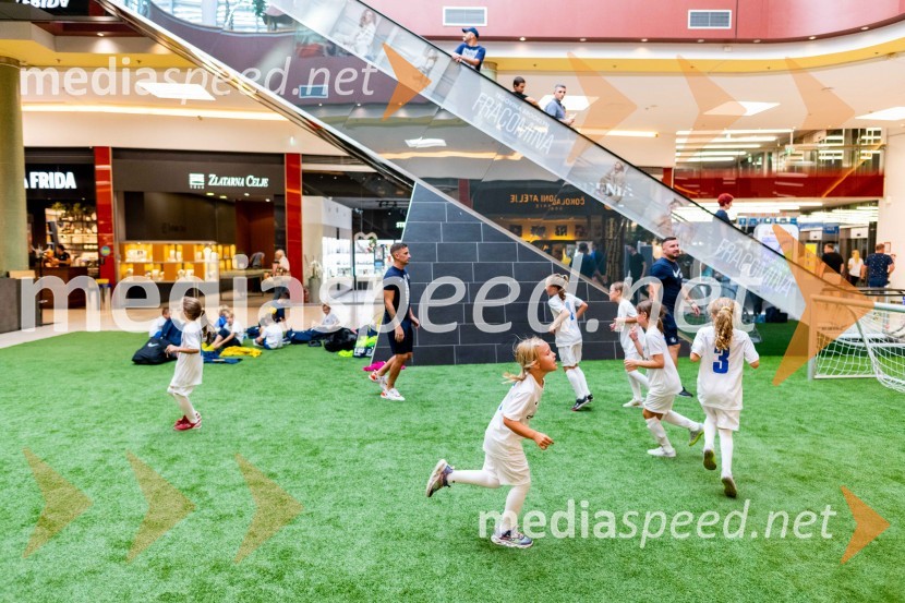 Predstavitev šolskega nogometnega centra Celje v Citycentru Celje