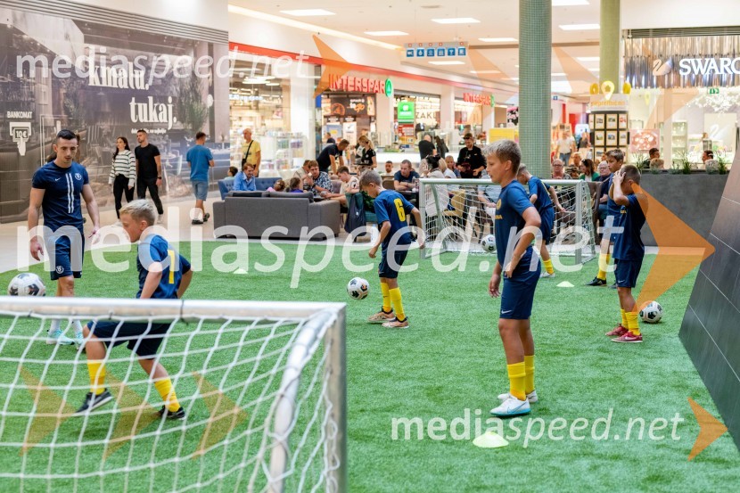 Predstavitev šolskega nogometnega centra Celje v Citycentru Celje