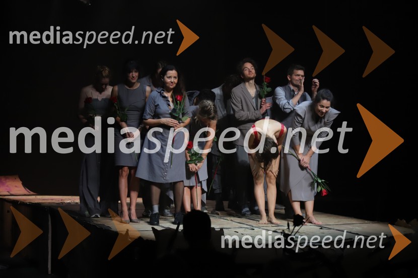 Trpko komična drama Pijani odpira sezono v mariborski Drami