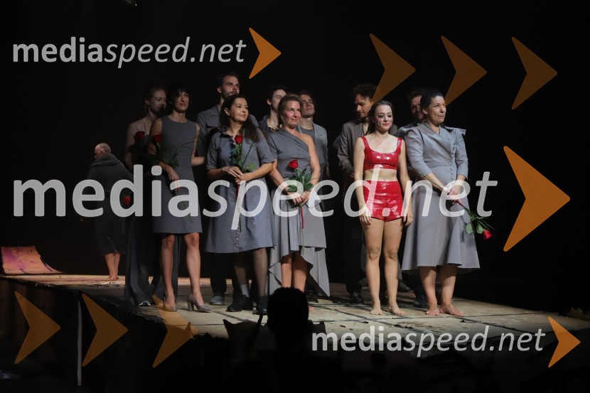 Trpko komična drama Pijani odpira sezono v mariborski Drami