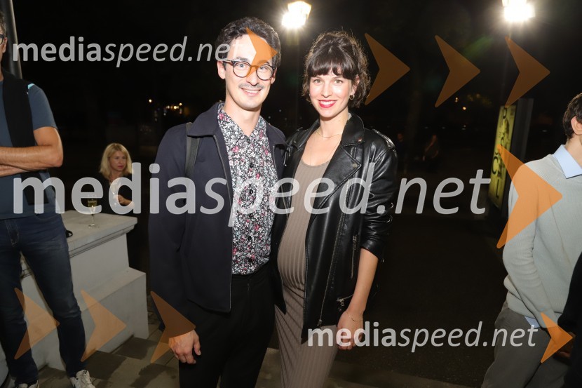  Žan Koprivnik, igralec;  Lea Mihevc, igralkaTrpko komična drama Pijani odpira sezono v mariborski Drami