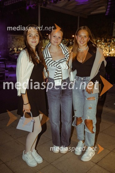  Ava Čizmić;  ... ;  ... Jan Plestenjak, koncert v Križankah