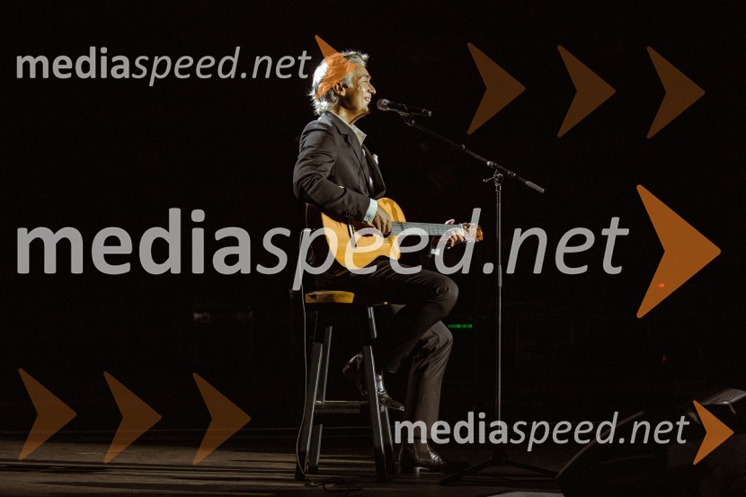  Jan Plestenjak, pevecJan Plestenjak, koncert v Križankah