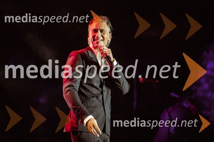  Jan Plestenjak, pevecJan Plestenjak, koncert v Križankah