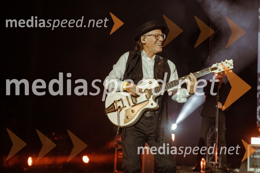  Zdenko Cotič - Coto, glasbenikJan Plestenjak, koncert v Križankah