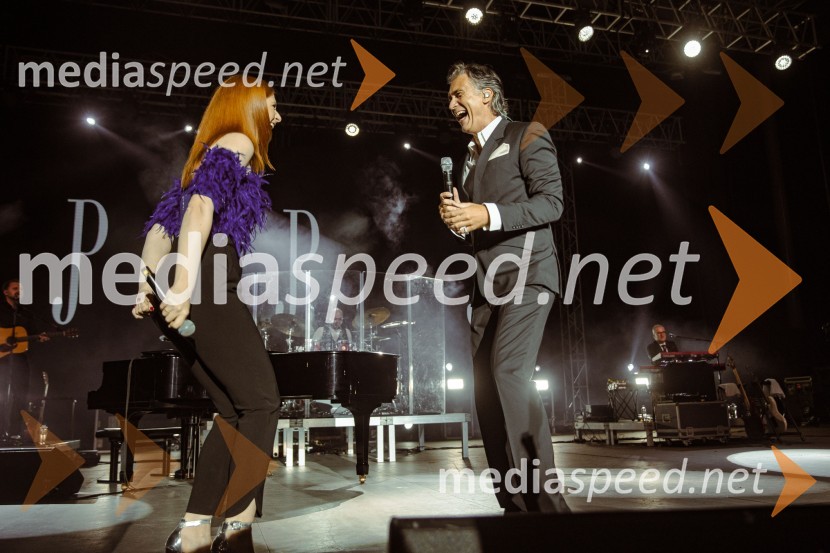  Eva Boto, pevka;  Jan Plestenjak, pevecJan Plestenjak, koncert v Križankah