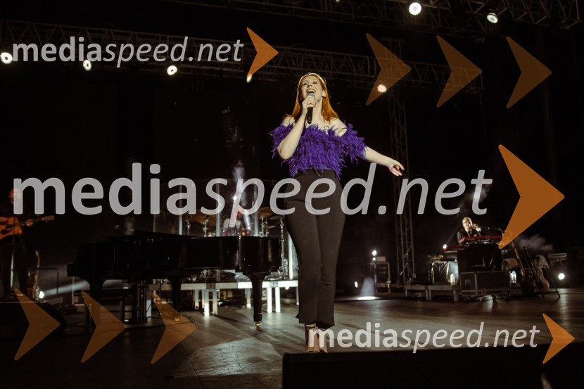  Eva Boto, pevkaJan Plestenjak, koncert v Križankah