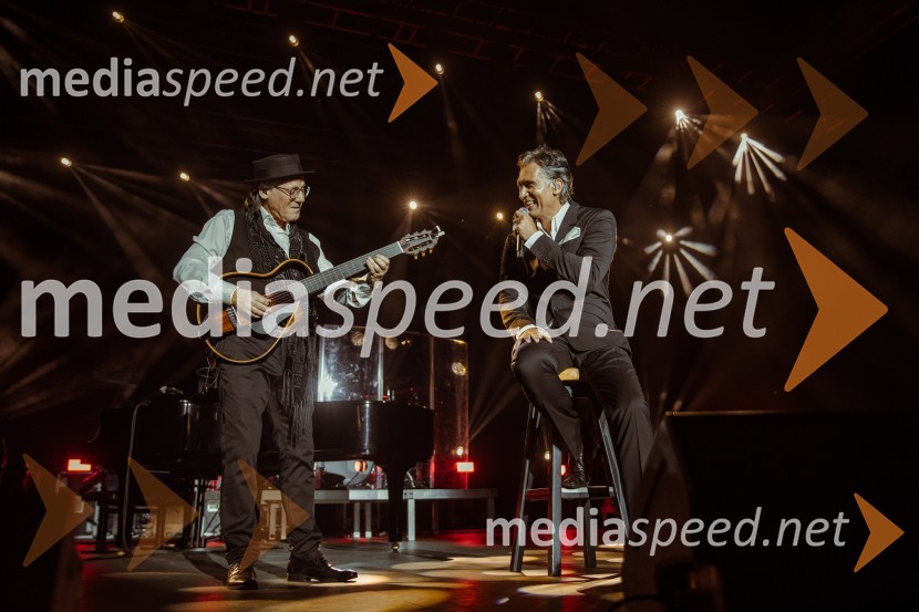  Zdenko Cotič - Coto, glasbenik;  Jan Plestenjak, pevecJan Plestenjak, koncert v Križankah