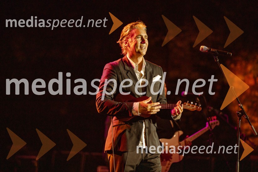  Jan Plestenjak, pevecJan Plestenjak, koncert v Križankah