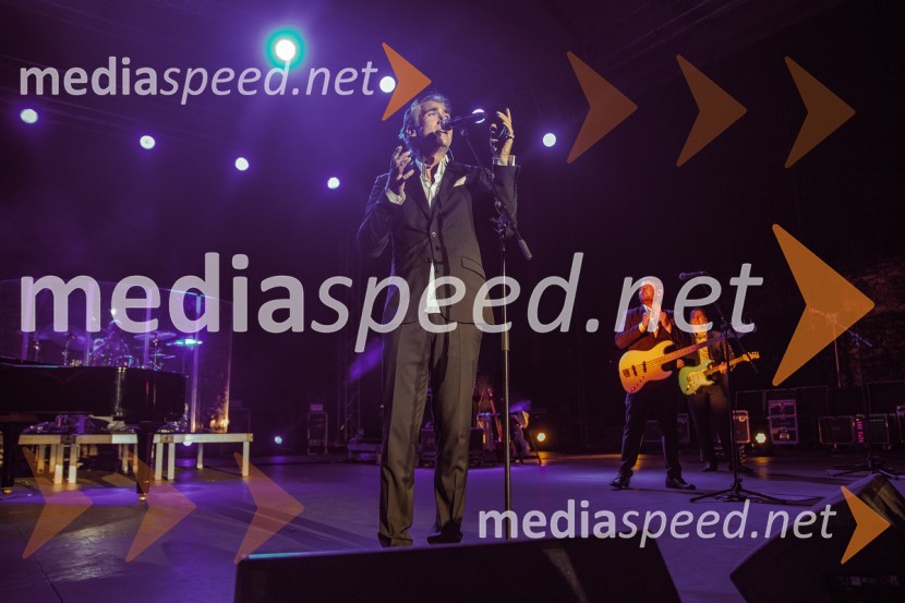  Jan Plestenjak, pevecJan Plestenjak, koncert v Križankah