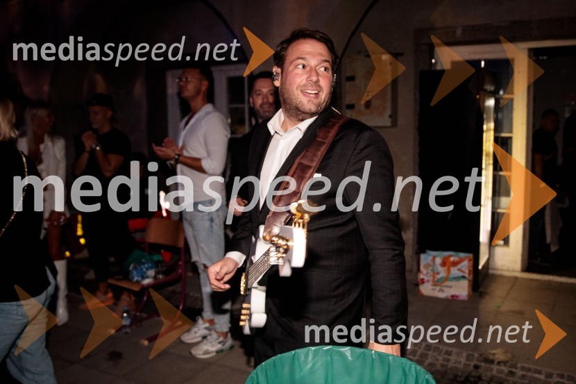  Anže Langus Petrovič, basistJan Plestenjak, koncert v Križankah