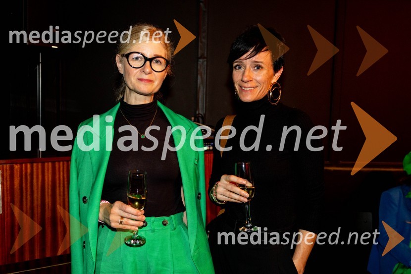  Natalija Pihler, profesorica nemščine;  ... Antigona, prva premiera nove sezone v SNG Drama Ljubljana