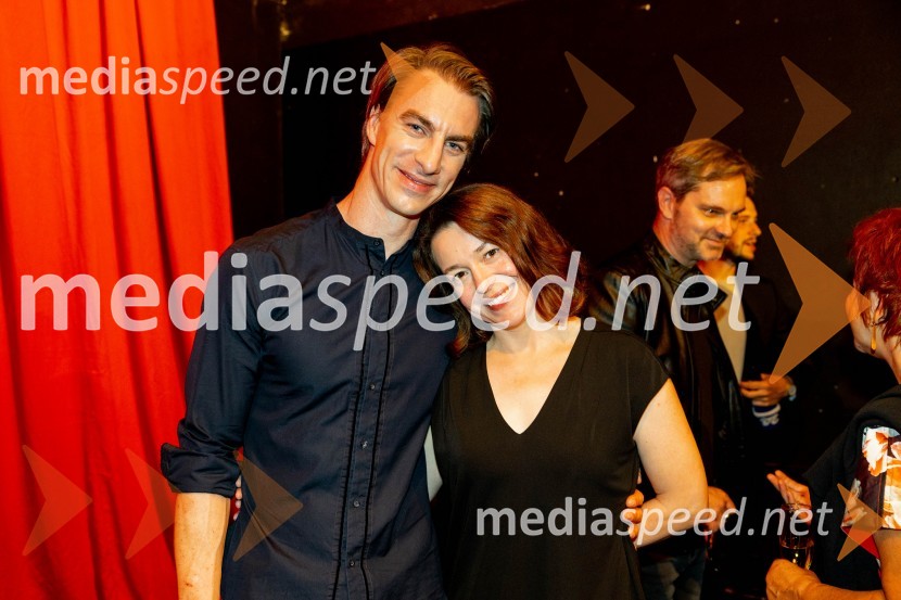  Jure Henigman, igralec;  Nina Ivanišin Janežič, igralkaAntigona, prva premiera nove sezone v SNG Drama Ljubljana