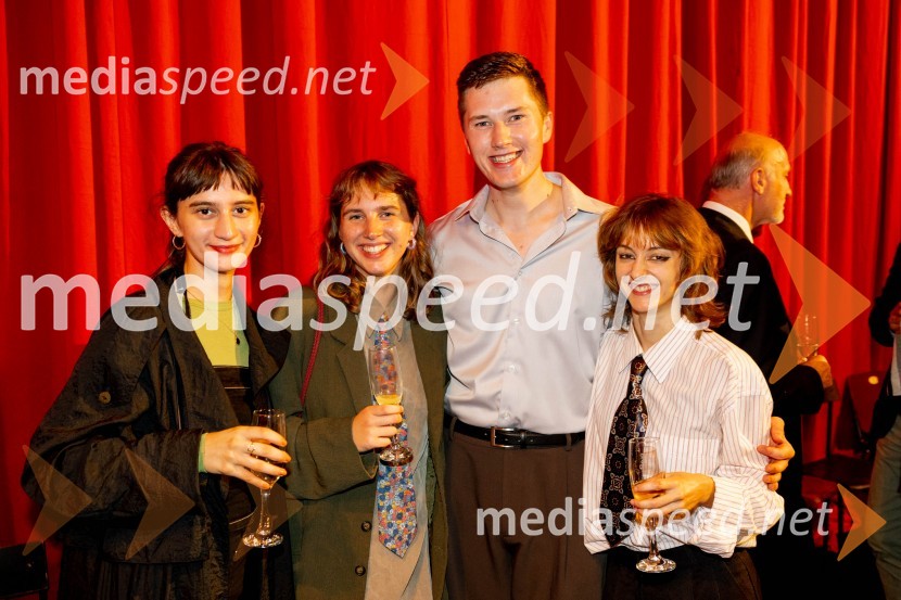  ... ;  ... ;  Peter Alojz Marn;  ... Antigona, prva premiera nove sezone v SNG Drama Ljubljana