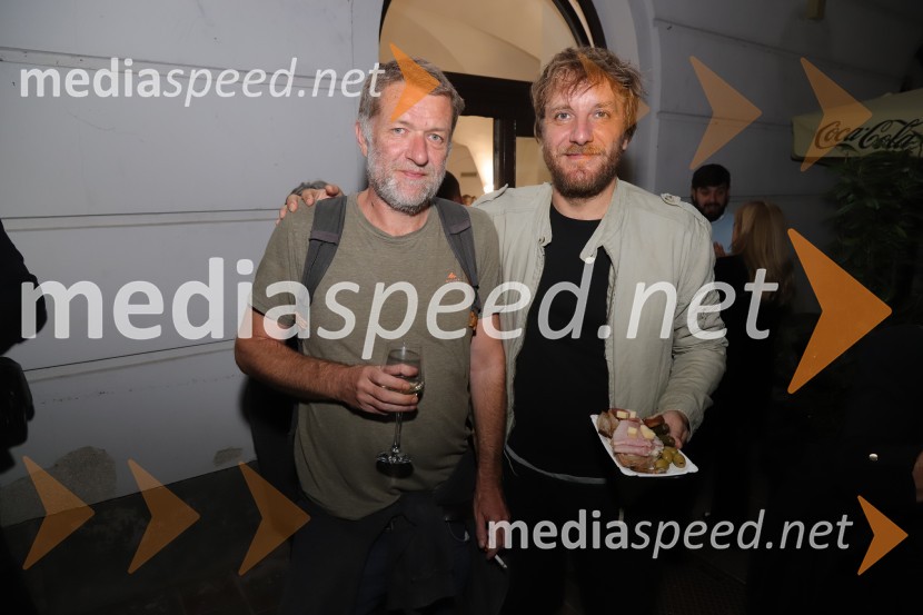  Jernej Lorenci, gledališki režiser;  Matej   Puc, igralecPremiera koprodukcijske predstave Pohorski bataljon