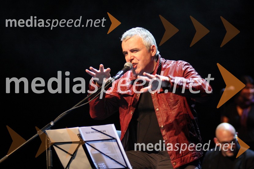 Zoran Predin, glasbenikZoran Predin & The Gypsy Swing band, koncert v SNG Maribor