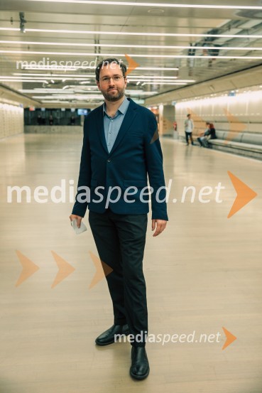  Vito Žuraj, skladateljKoncert Ensemble Moderna v Cankarjevem domu