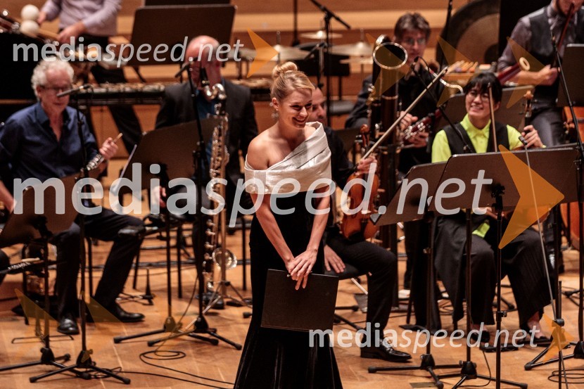  Nika Gorič, sopranistkaKoncert Ensemble Moderna v Cankarjevem domu