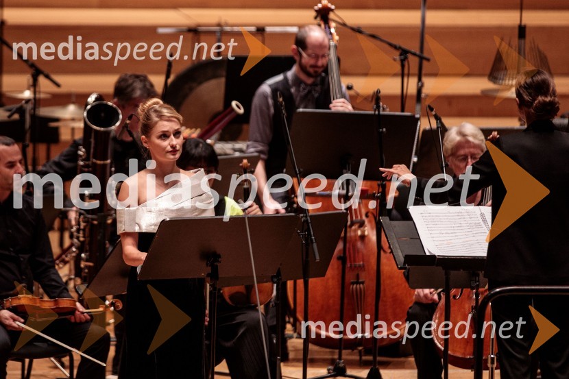 Nika Gorič, sopranistkaKoncert Ensemble Moderna v Cankarjevem domu