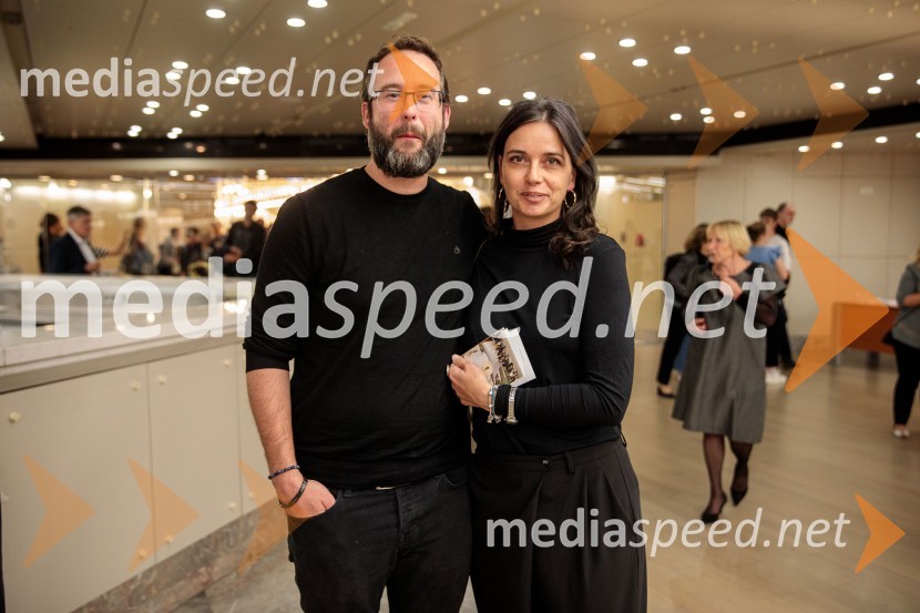  Matej Bonin, skladatelj;  Ana Pandur, koreografinja, plesalkaKoncert Ensemble Moderna v Cankarjevem domu