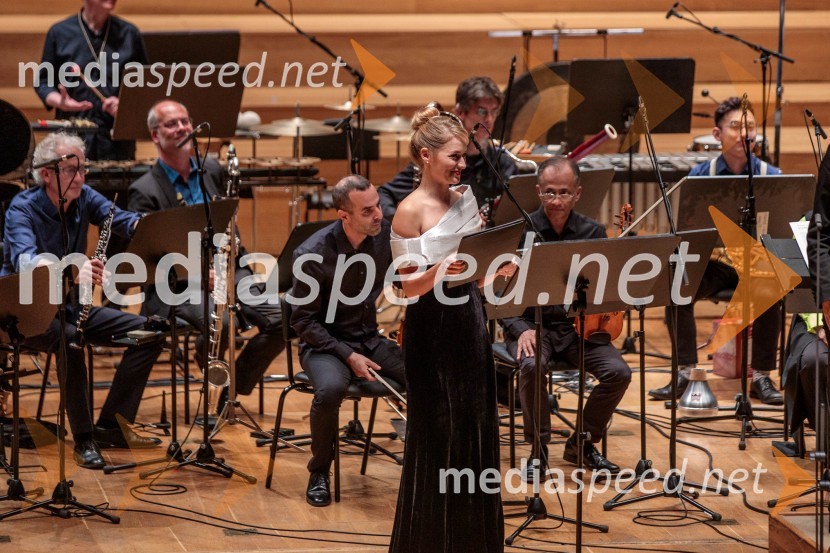  Nika Gorič, sopranistkaKoncert Ensemble Moderna v Cankarjevem domu