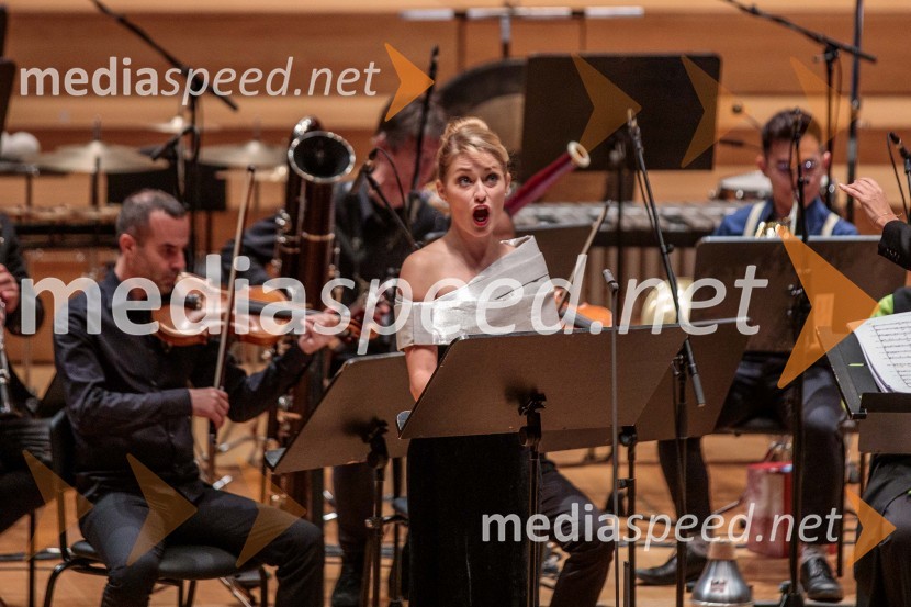  Nika Gorič, sopranistkaKoncert Ensemble Moderna v Cankarjevem domu