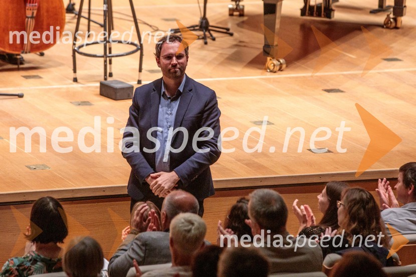  Vito Žuraj, skladateljKoncert Ensemble Moderna v Cankarjevem domu