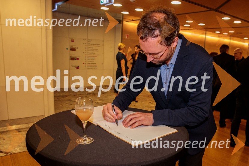  Vito Žuraj, skladateljKoncert Ensemble Moderna v Cankarjevem domu